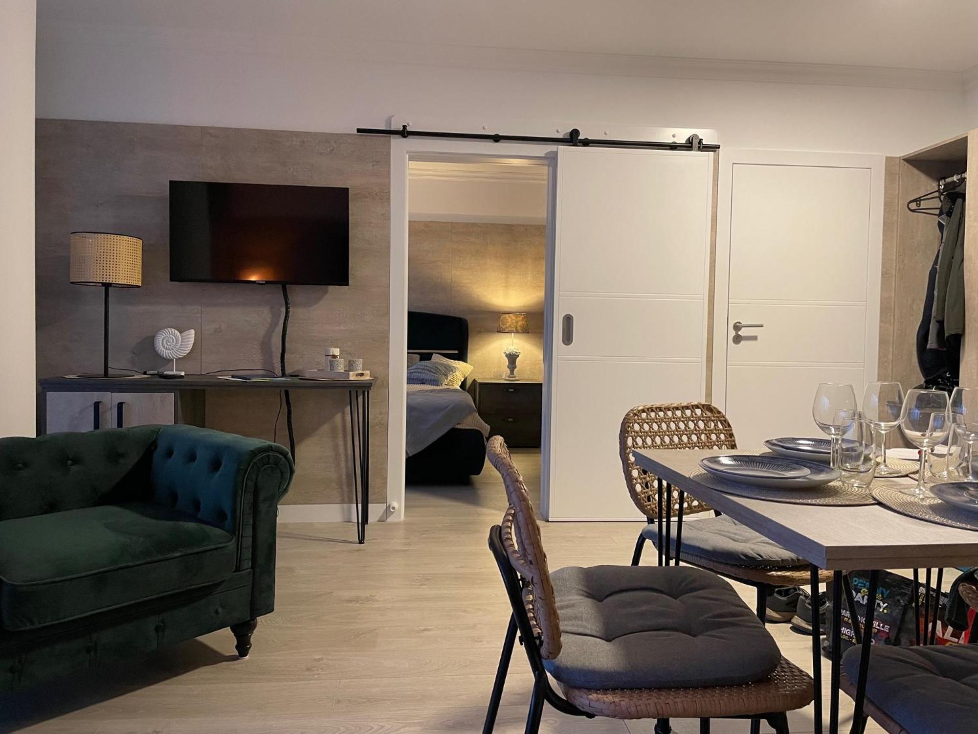 Lux Sea Towers - Wellness Spa, Gym & Beach - Seaview By Rent Like Home Miedzyzdroje Esterno foto
