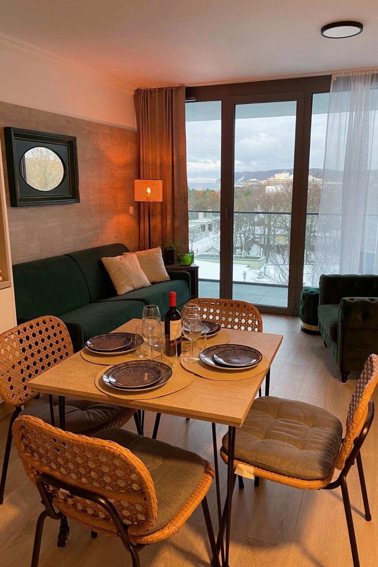 Lux Sea Towers - Wellness Spa, Gym & Beach - Seaview By Rent Like Home Miedzyzdroje Esterno foto