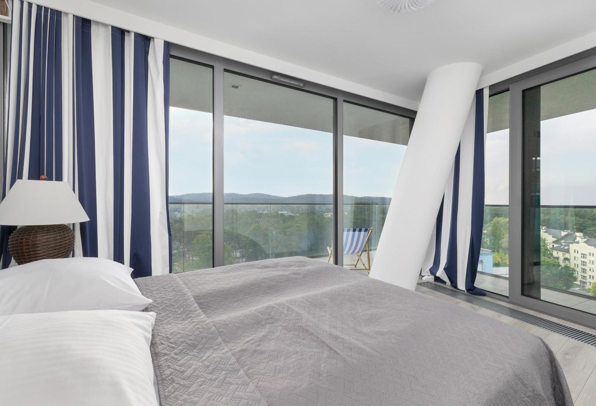 Lux Sea Towers - Wellness Spa, Gym & Beach - Seaview By Rent Like Home Miedzyzdroje Esterno foto