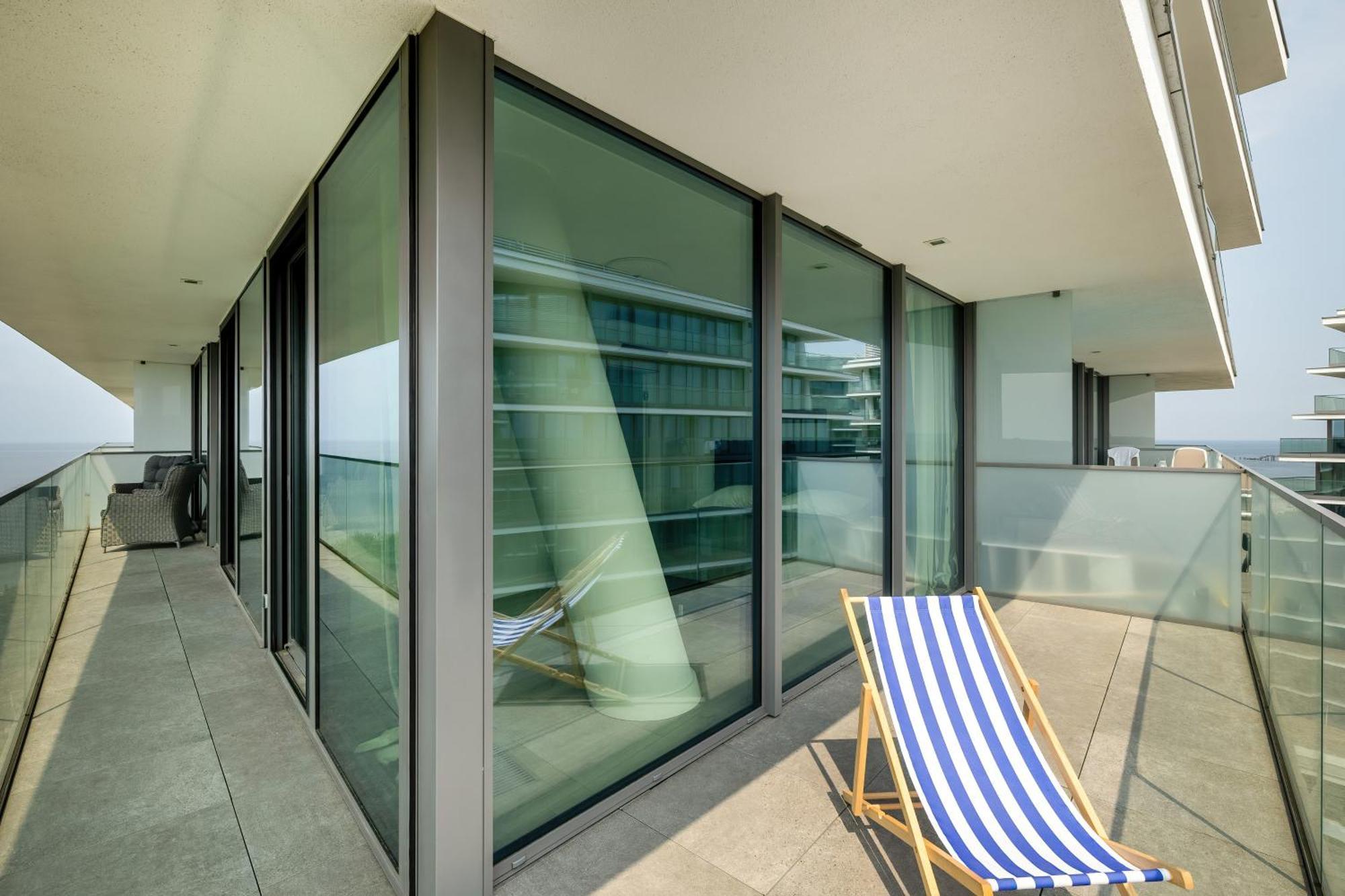Lux Sea Towers - Wellness Spa, Gym & Beach - Seaview By Rent Like Home Miedzyzdroje Esterno foto
